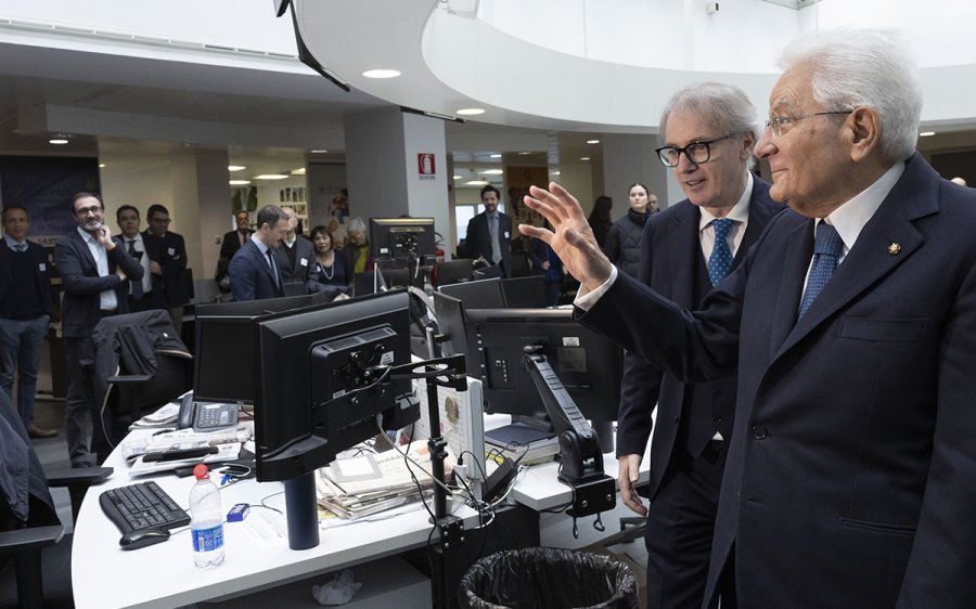 Il Presidente Sergio Mattarella con Andrea Malaguti, direttore de La Stampa (Foto: quirinale.it